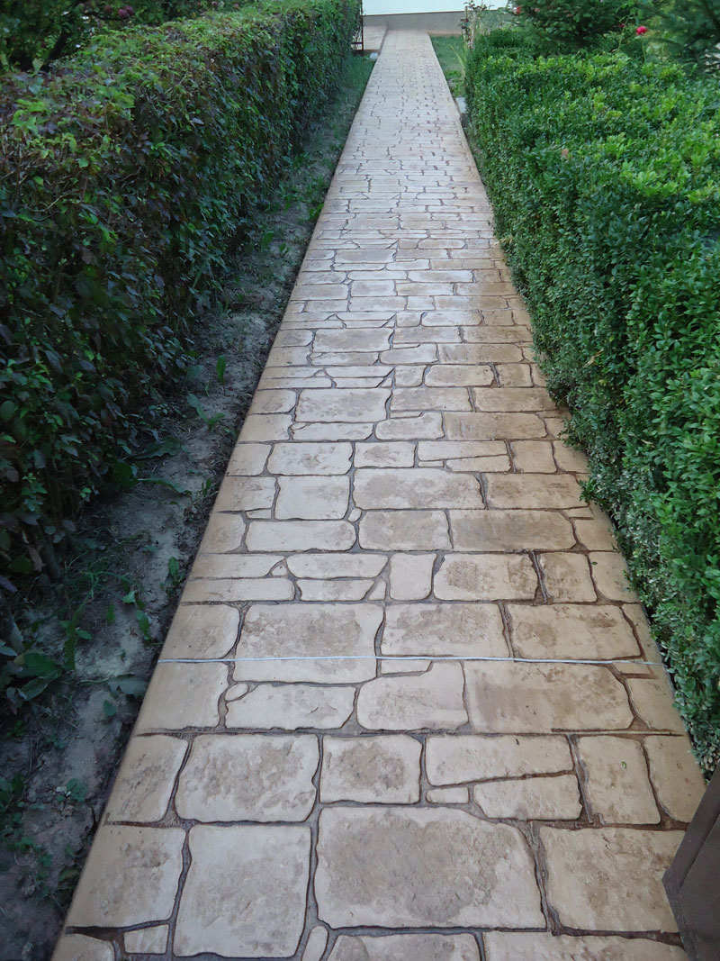 Lucrare - Piatra de râu - New Stampline