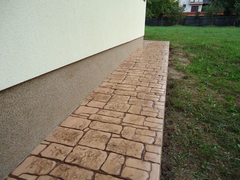 Lucrare - Piatra de râu - New Stampline
