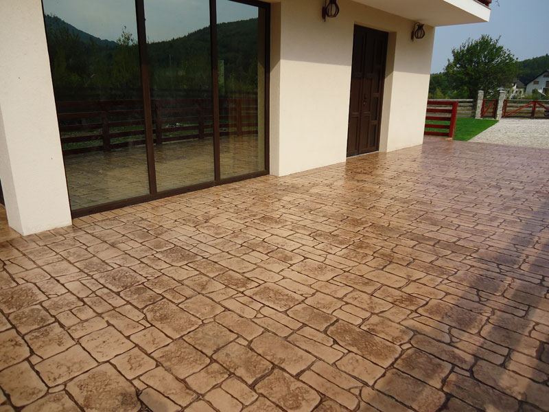 Lucrare - Piatra de râu - New Stampline